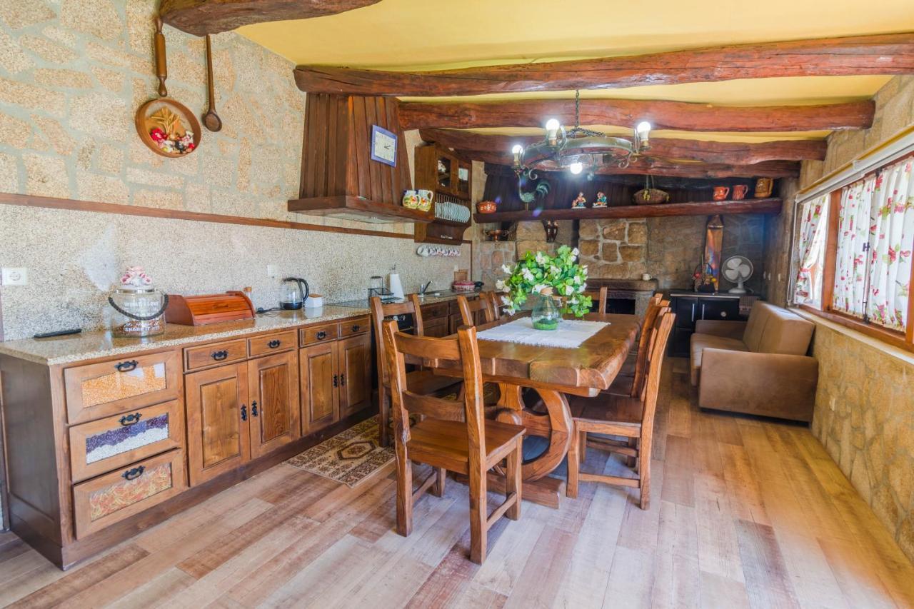 Araujo 111 - Traditional House Леса-ду-Балиу Экстерьер фото